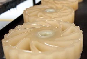 Renovating polyurethane wheels (PUR wheels) Renovating polyurethane wheels (PUR wheels)