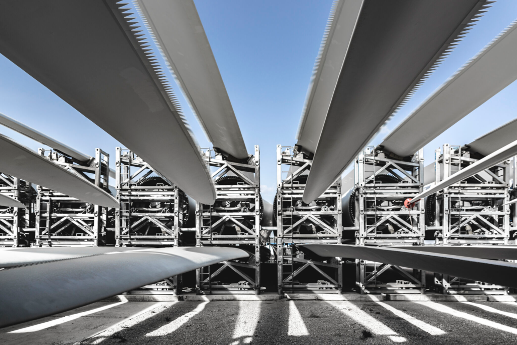 Storage of wind turbine blades, towers and nacelles